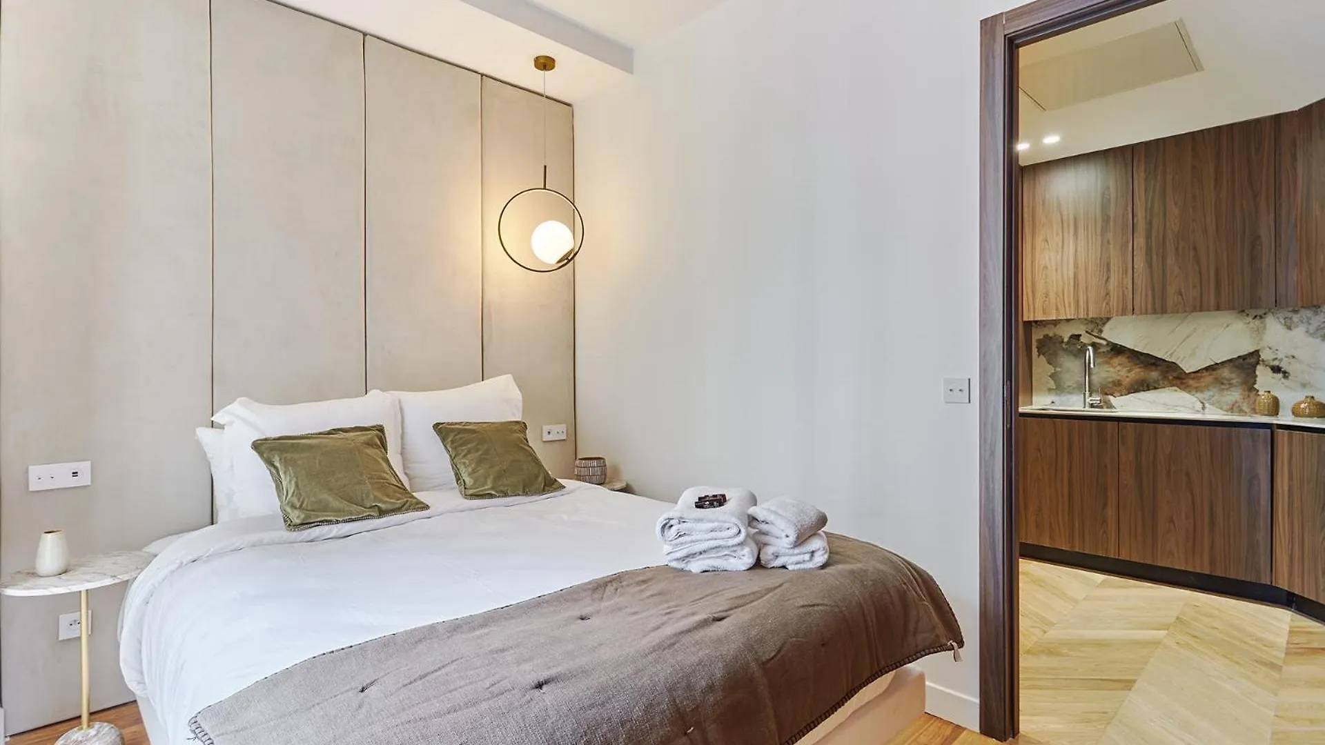 Sublime 3 Bedrooms Apartment Center Of Paris By Studio Prestige